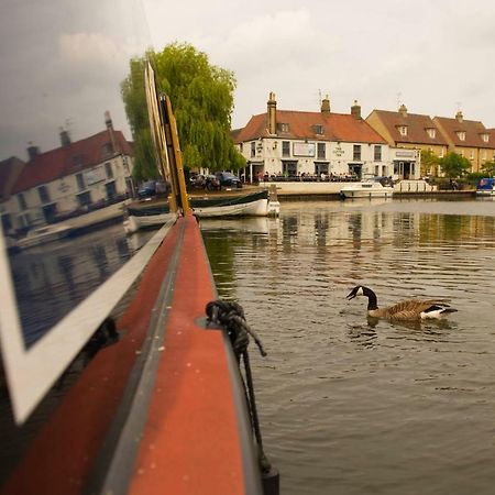 Hotel Narrowboat Puzzle Ely Exteriér fotografie