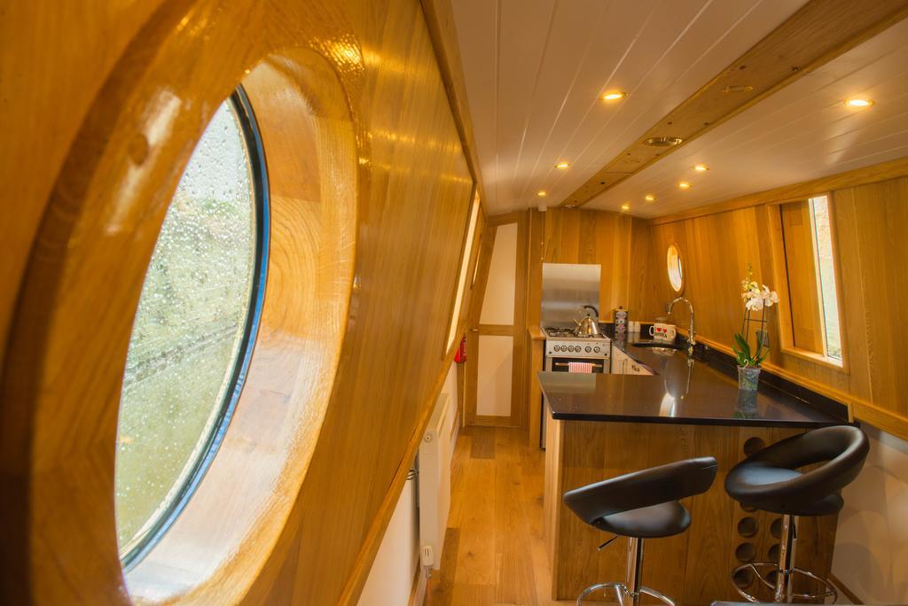 Hotel Narrowboat Puzzle Ely Exteriér fotografie