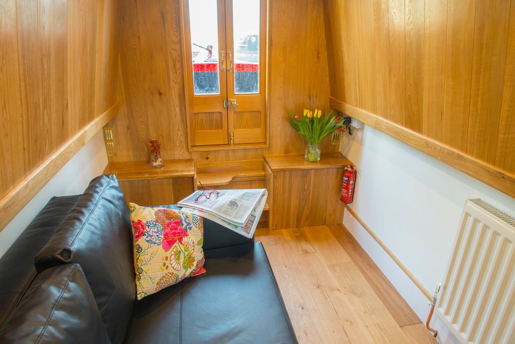 Hotel Narrowboat Puzzle Ely Exteriér fotografie